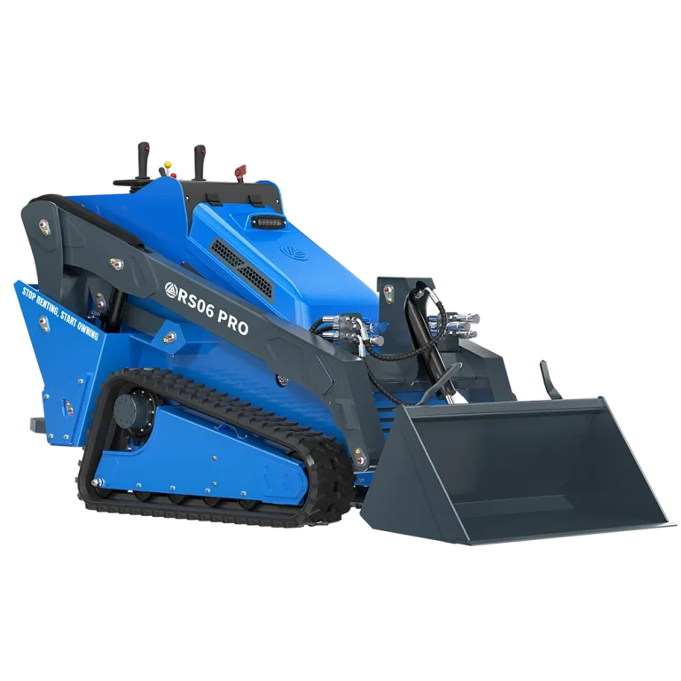 A Rippa RS06 rakodó az álló kezelőteres miniskid kategória csúcsligájába tartozik. 3 hengeres Kubota motor, pilot vezérlésű joystick.